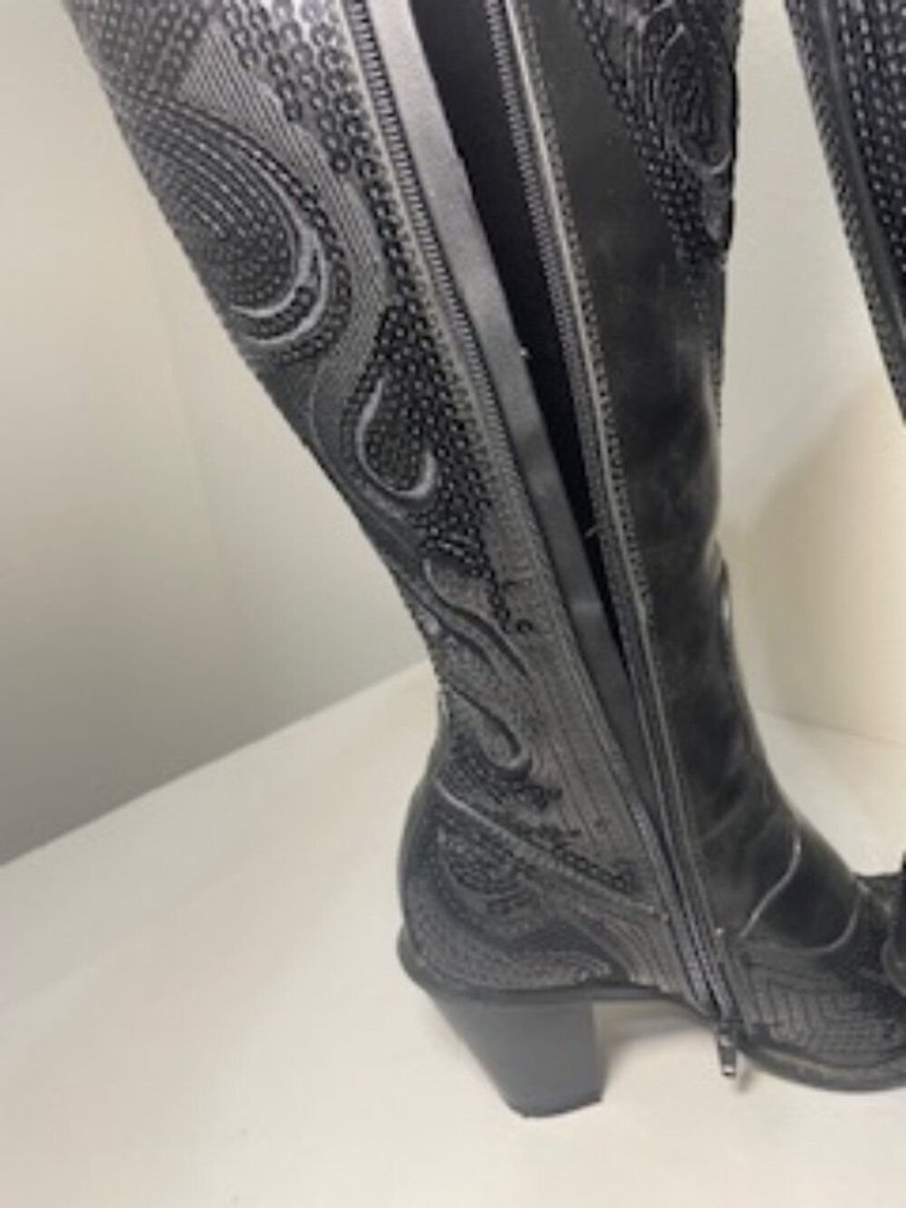 Helen's Heart Black Bling Boots Size 8 - Picture 3 of 7